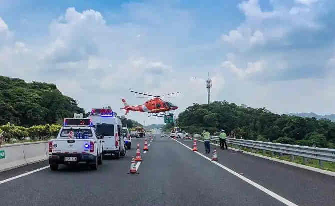 麦积区高速公路汽车救援案例