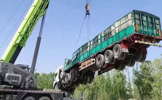 麦积区道路脱困救援案例